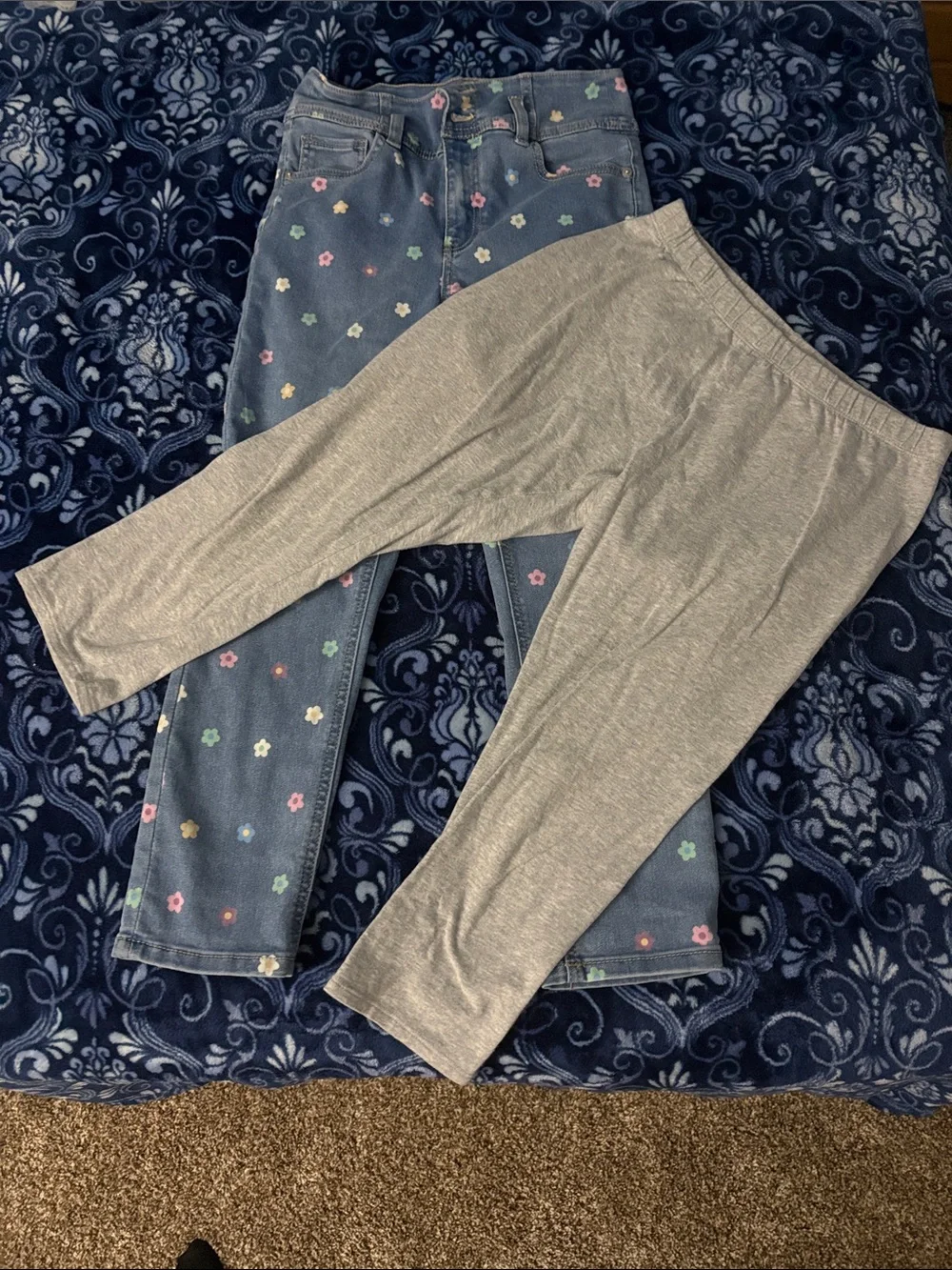 Girls' Floral Denim Jeans and Gray Leggings Set No Boundaries